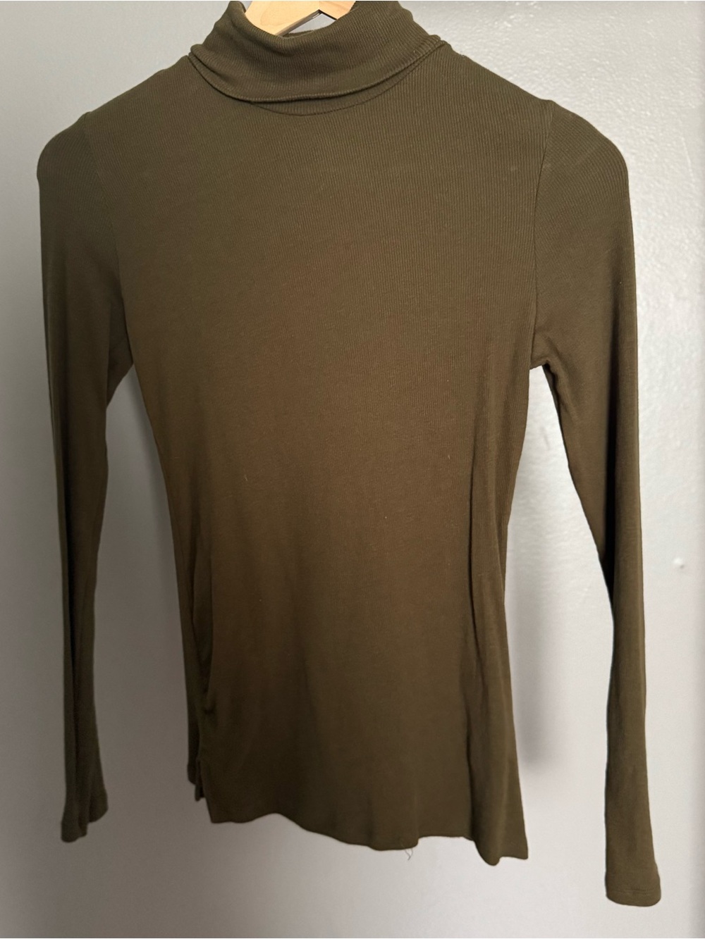 LA MIEL Olive Green Turtleneck Long Sleeve Top